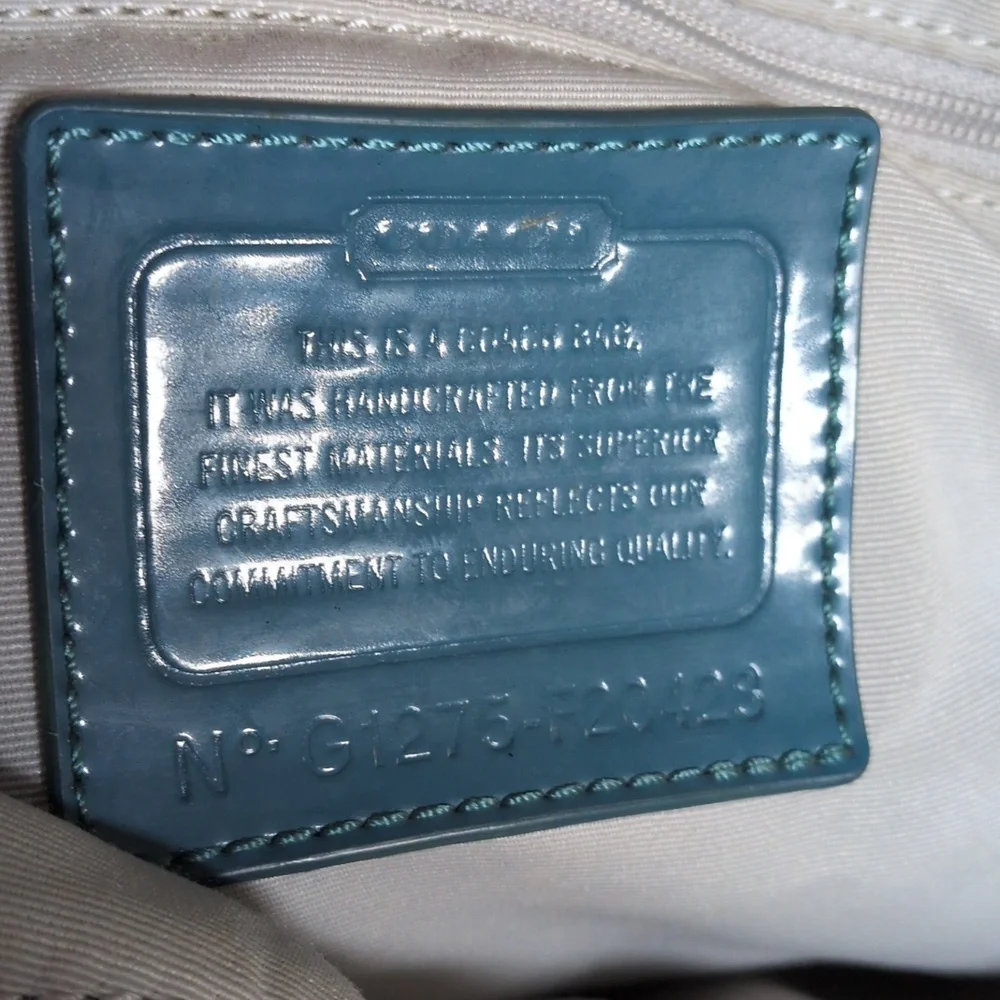 ✨ SOLD✨Coach SET Signature Jacquard Teal Metallic Stripe Hobo Wristlet Wallet - Picture 12 of 12